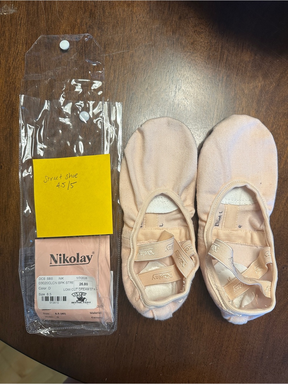 Kids Nikolay Ballet Shoes in Light Pink sz 8.5